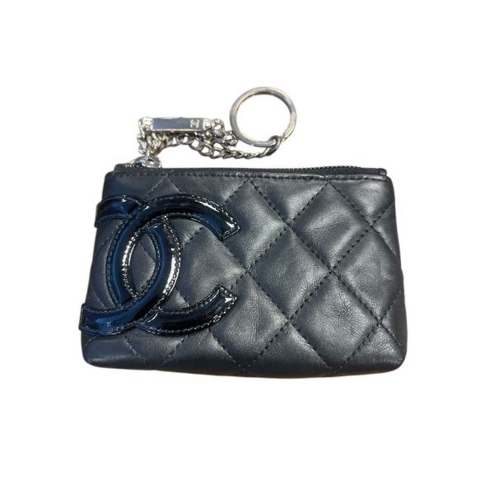 CHANEL Black Quilted Leather Key Holder